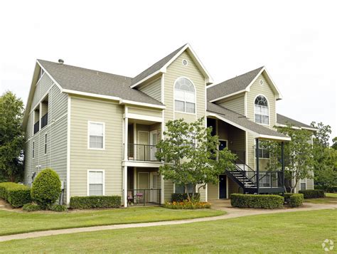 oak hollow apartments